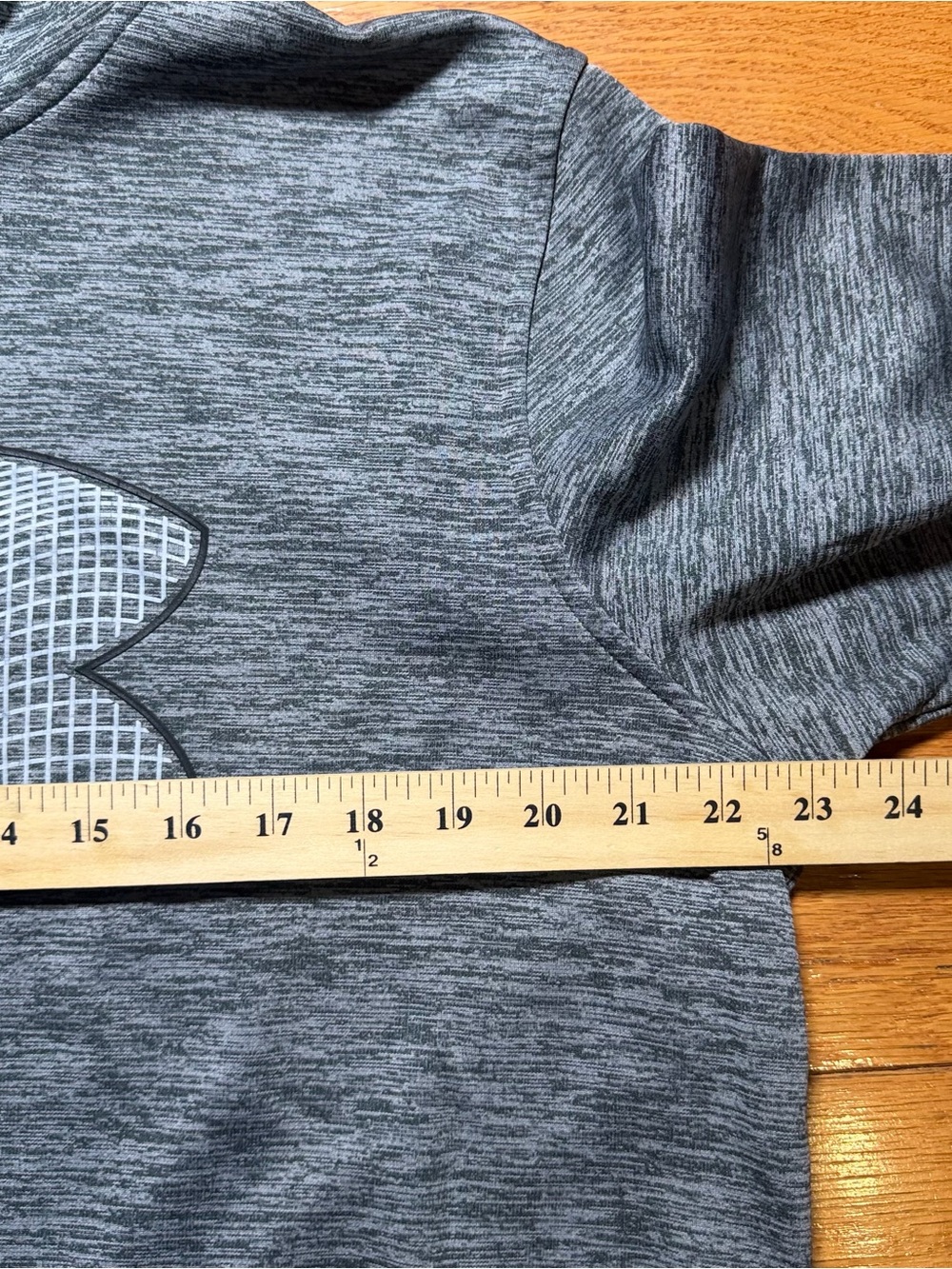 Men Sweater Subcategory Identification - Picture 5 of 7